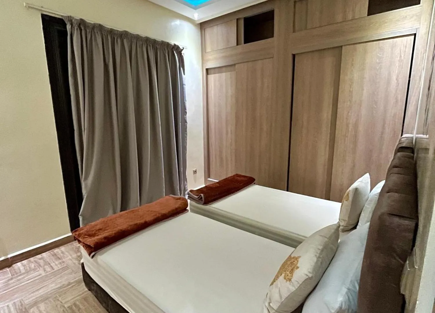 Villa Al Nour Avec Piscine 马拉喀什