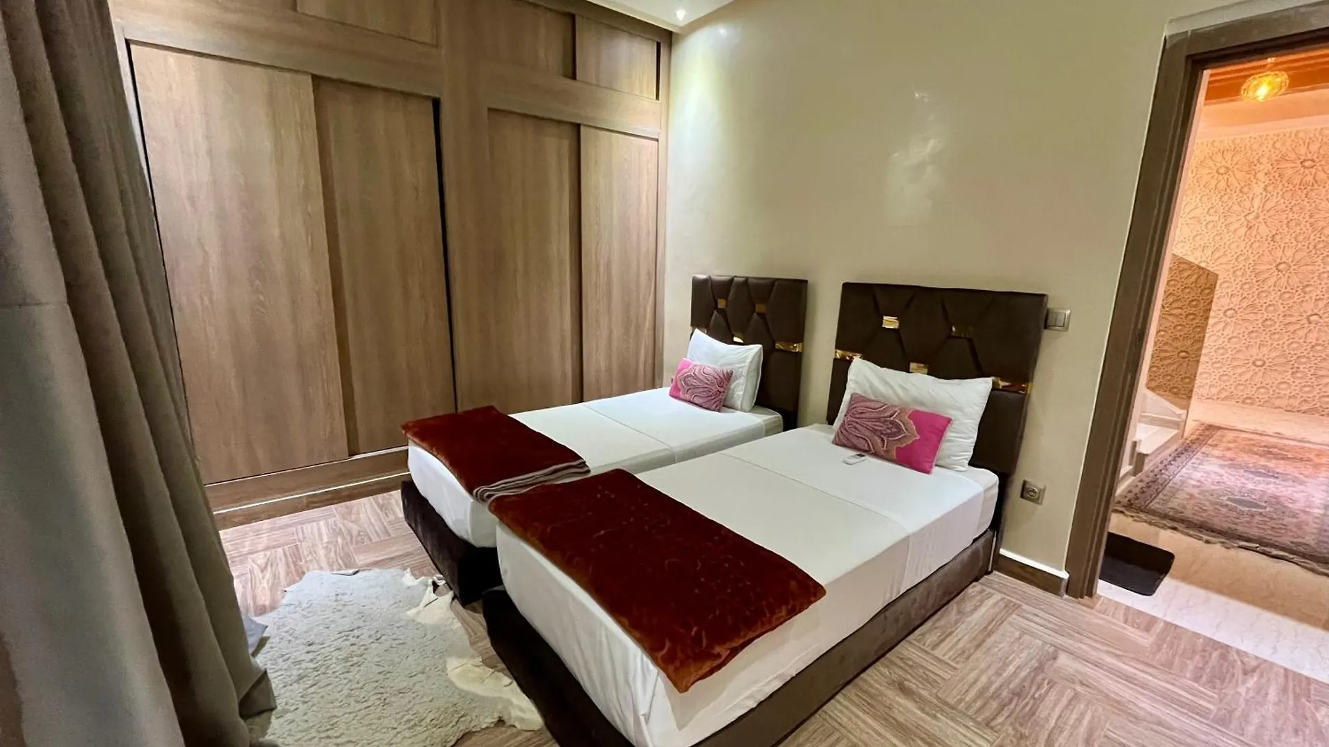 Villa Al Nour Avec Piscine 马拉喀什
